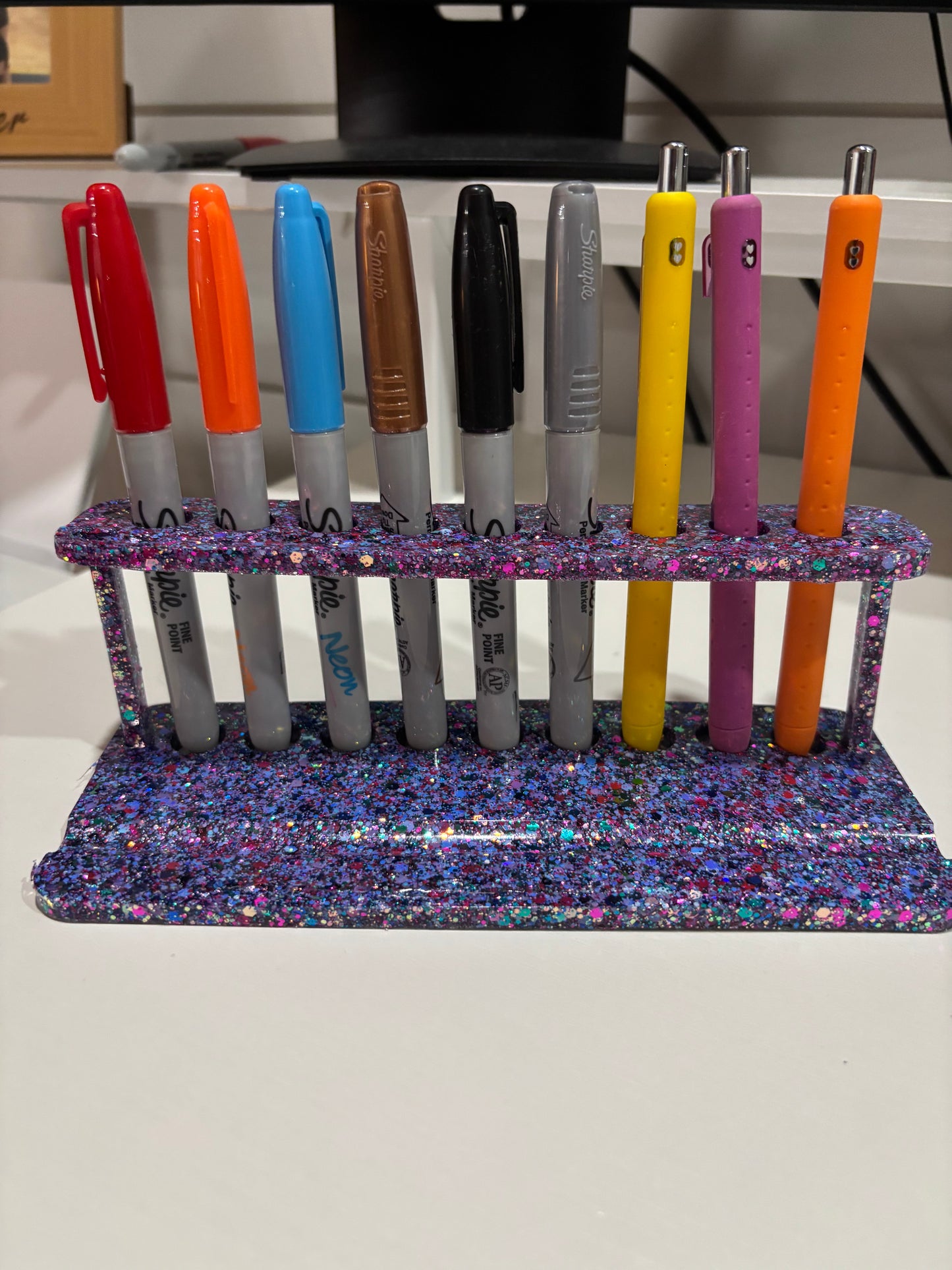 Pen holder