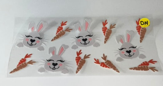 D14 - Gray bunnies & carrots
