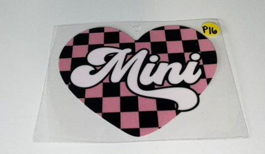 P16 - Family/Mom Decal