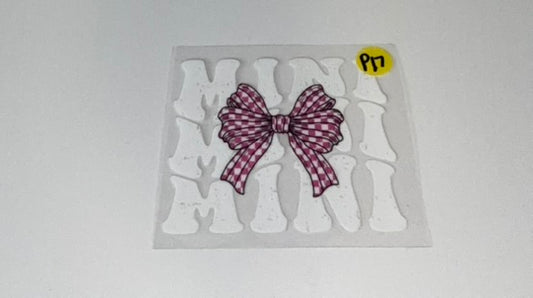 P17 - Family/Mom Decal