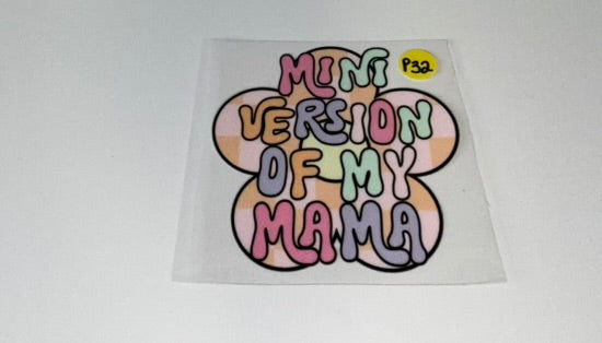 P32 - Family/Mom Decal
